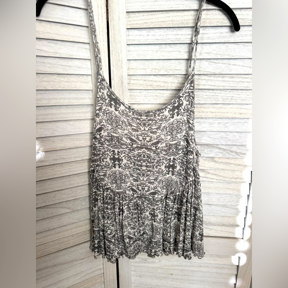 Urban Outfitters Gray Patterned Women's Top
